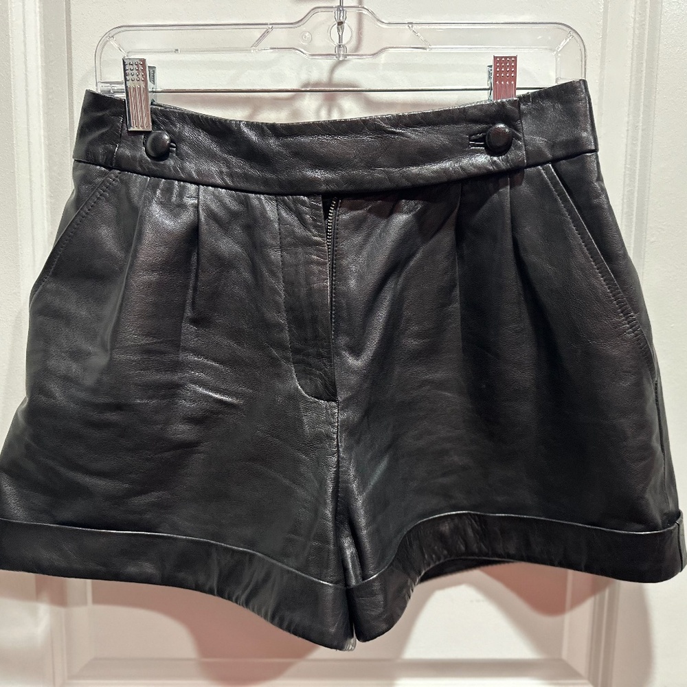 Sezane William genuine leather black button detail pleated shorts